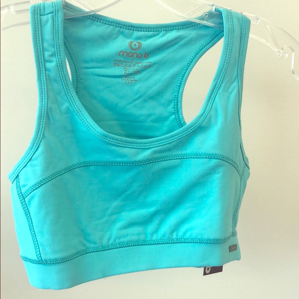 Mono B essential sports bra